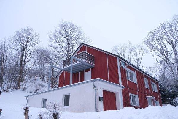 Hausansicht von der Seite