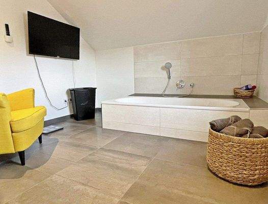 Bad Schlafzimmer OG (4).jpg