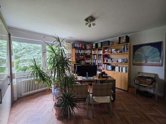 Büro / Schlafzimmer