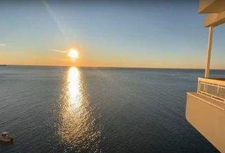 Sonnenuntergang &amp; Blick auf das Meer ex Wohnzimmer