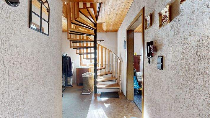 Eisenbahmstrae-52-03192026_213133