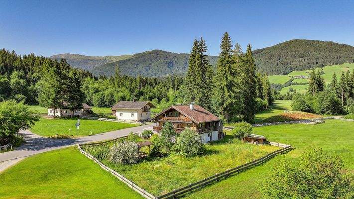 KITZIMMO-Neubauvilla mit Freizeitwohnsitz am Golfplatz - Immobilien Westendorf.