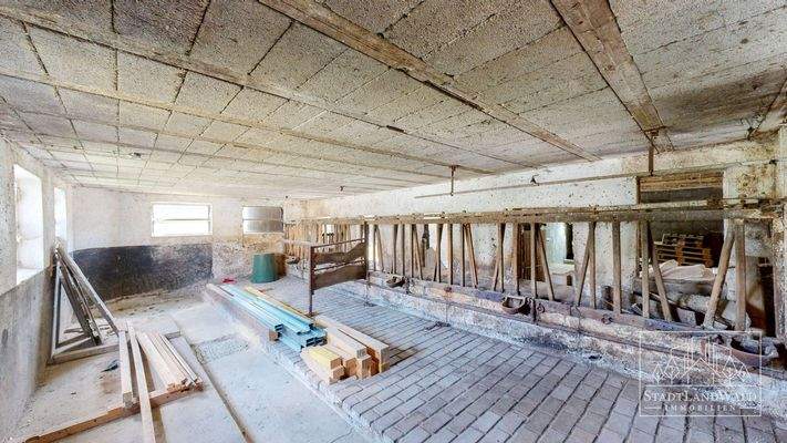 Scheune - ehemalige Stallung