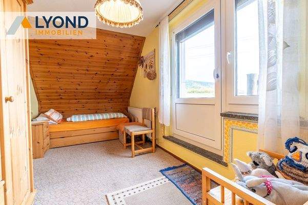 Schlafzimmer OG mit Dachterrasse