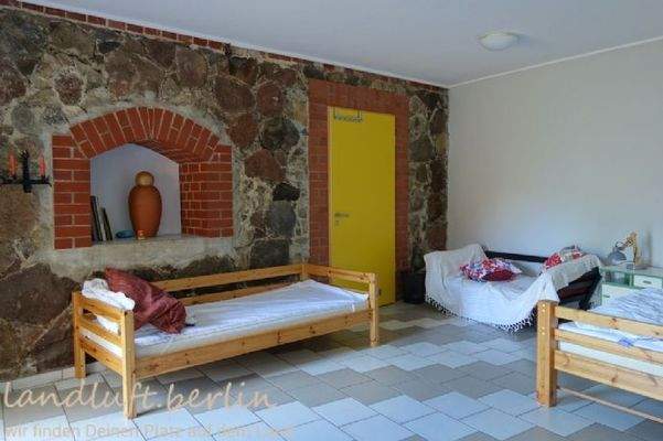 Barrierefreies Zimmer mit Tür zum eigenen Bad