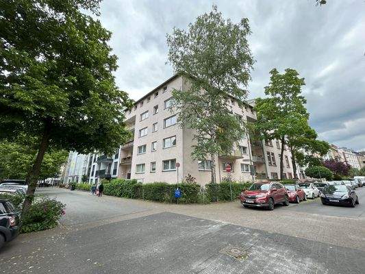 Mehrfamilienhaus Ecke