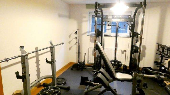 vollwertiger Hobbyraum im Souterrain