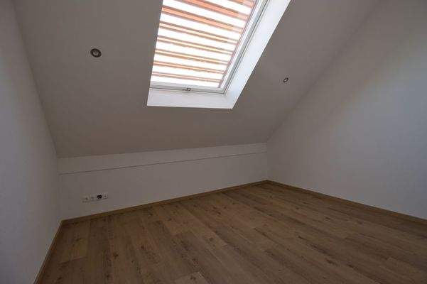 Kinderzimmer oder Büro