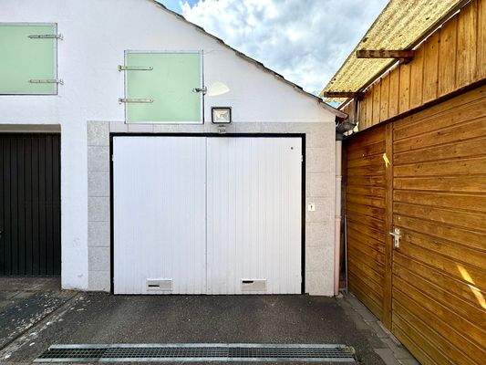 Einzelgarage inklusive