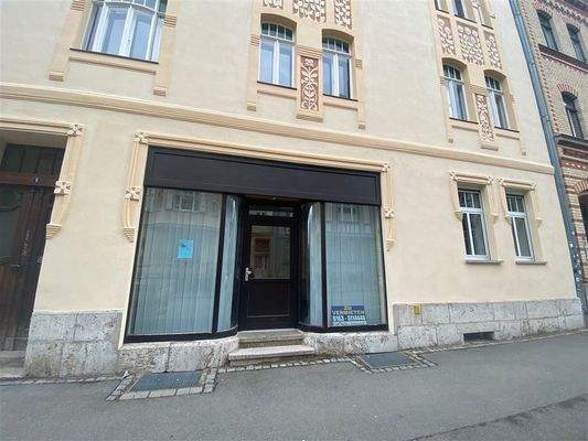 Blick zur Ladeneinheit