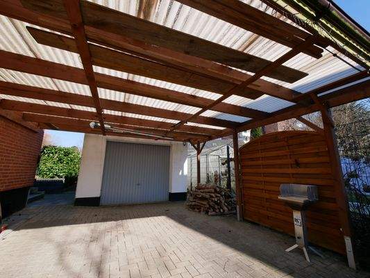 1 Garage und Carport.JPG