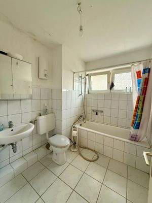 Vollbad mit Fenster