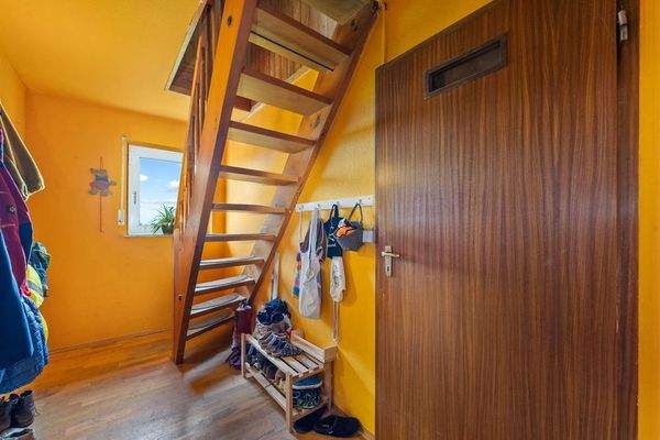 Zugang Anbau-Wohnung