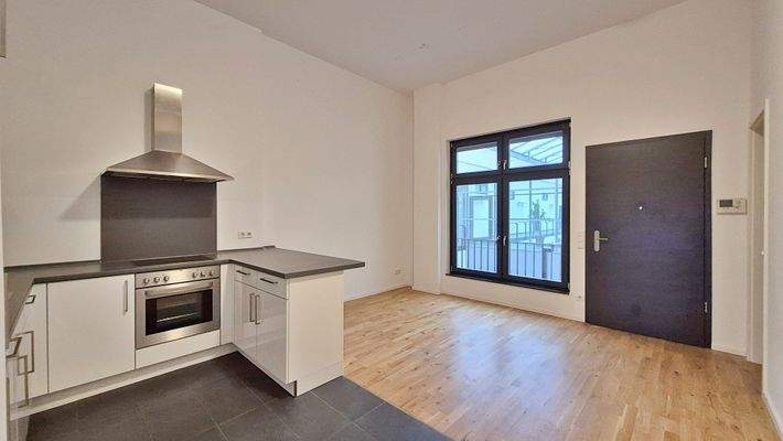 großer Essbereich.jpg