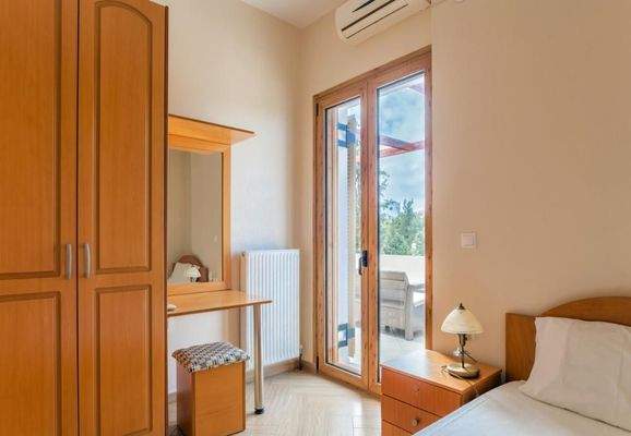 Kreta, Gavalochori: Zwei Villen und ein Studio mit einzigartigem Panoramablick auf das Meer zu verkaufen