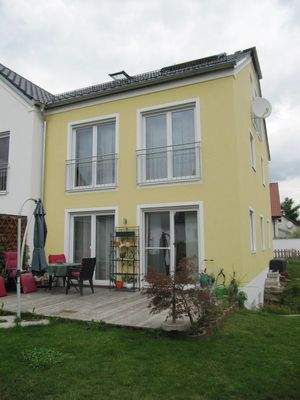 Südseite mit Terrasse