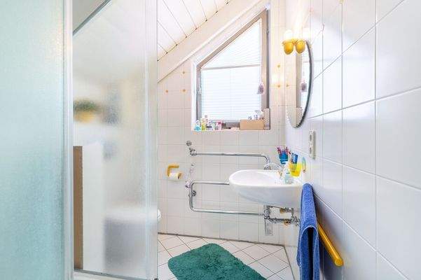 Einliegerwohnung Badezimmer