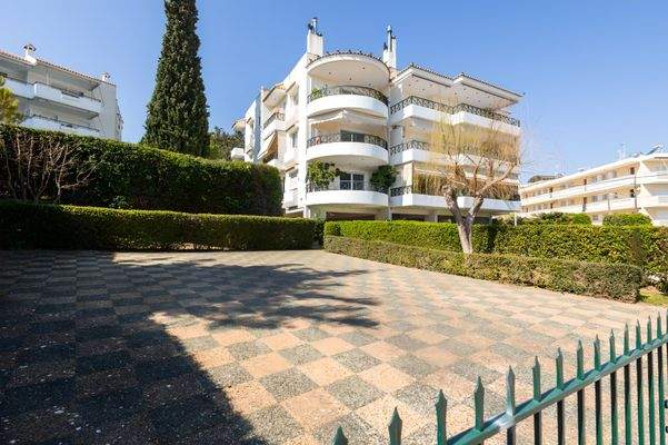 Eigentumswohnung mit Meerblick in bester Küstenlag