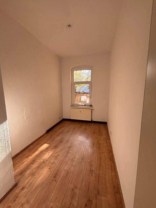 Helle 5-Zimmer-Wohnung mit 2 Bädern – WG-geeignet - Photo 2