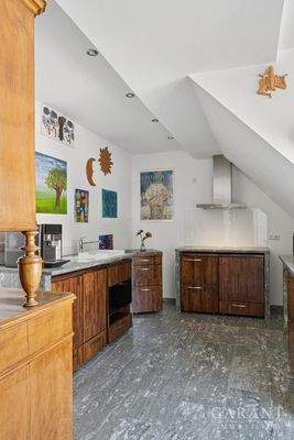 Küche im Dachgeschoss