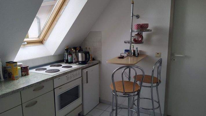 Küche Bild 2-kleine Essecke