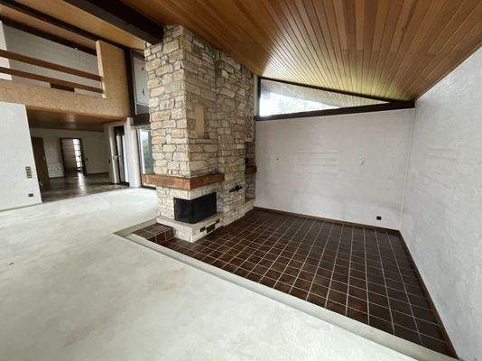 Wohnbereich mit Kamin 3