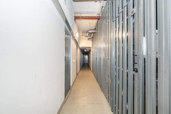 Geräumiges Kellerabteil