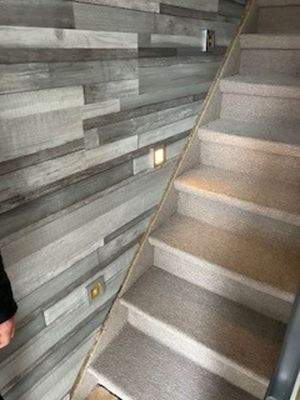 Treppe zum Obegeschoss