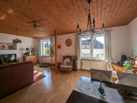 Wohn-/Esszimmer 2. OG