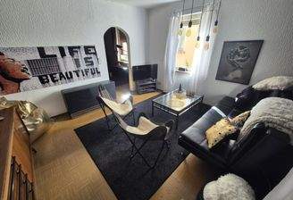2. Wohnzimmer