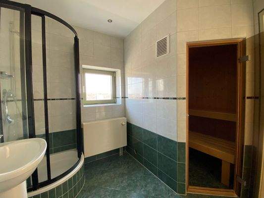 Bad mit Sauna - untere Ebene