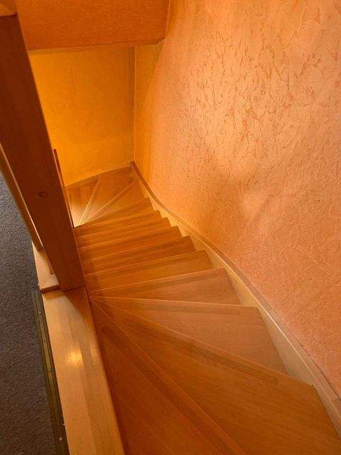 Rhens Häuser, Rhens Haus kaufen