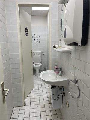 Mitarbeitertoilette
