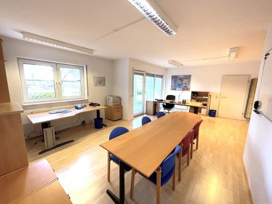 Büro 1