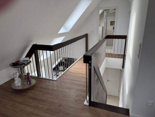 Oberer Durchgang zum Bad