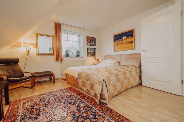 1. Zimmer im Dachgeschoss