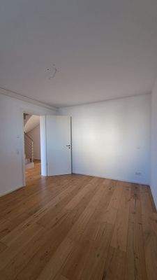 WhatsApp Image 2025-12-18 at 13.59.51 (1)