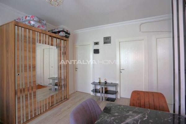 3-Bedroom Flat with Separate Kitchen in Antalya Muratpaşa