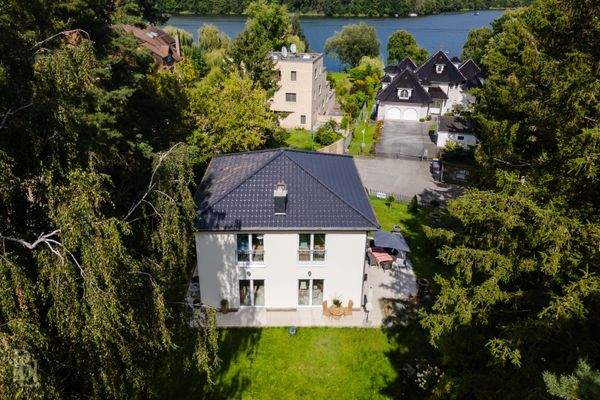 Luftbild Haus mit Seeblick