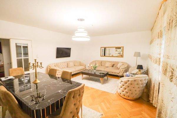 1. Obergeschoss - Wohnung 