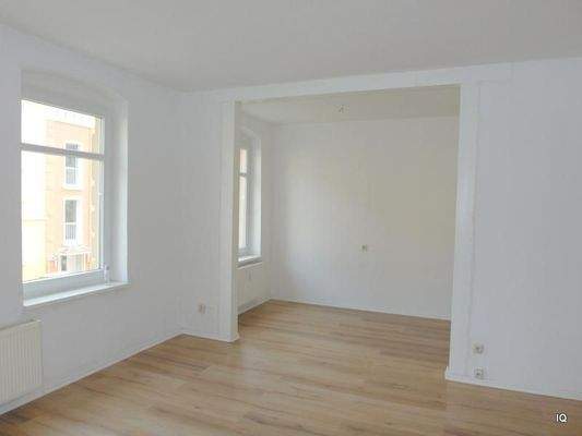 Wohnbereich, Blick Richtung Schlafbereich