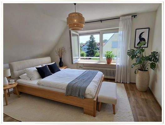 Geräumiges Schlafzimmer