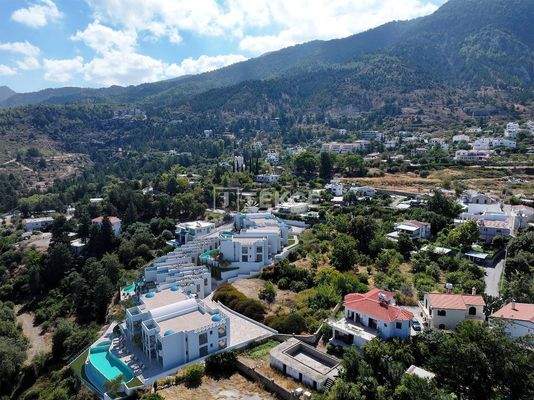 Houses with Views in a Gated Community with Pool in Girne Lapta