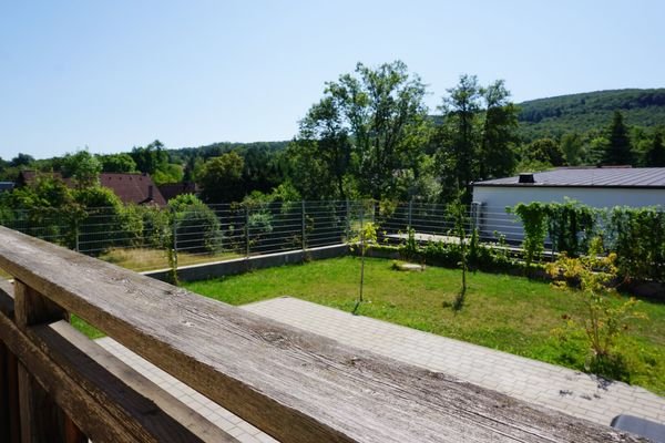 Terrasse mit Gartenblick