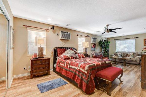 SchlafzimmerKinderzimmer