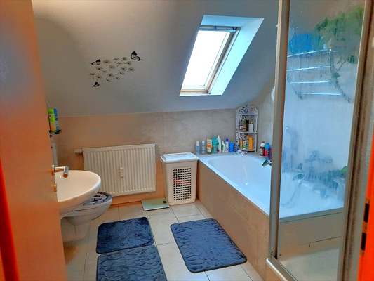 c99cccd6-96c6-4eb2-8ba1-ea1a023fe8db