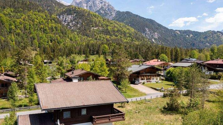 KITZIMMO-Haus mit zusätzlichem Baugrund kaufen - Immobilien St. Ulrich am Pillersee.