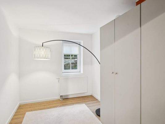 Zimmer III und Badezimmer_1