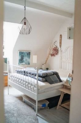 Schlafzimmer DG