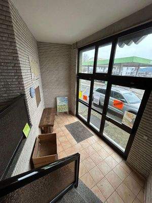 Eingang Bürogebäude